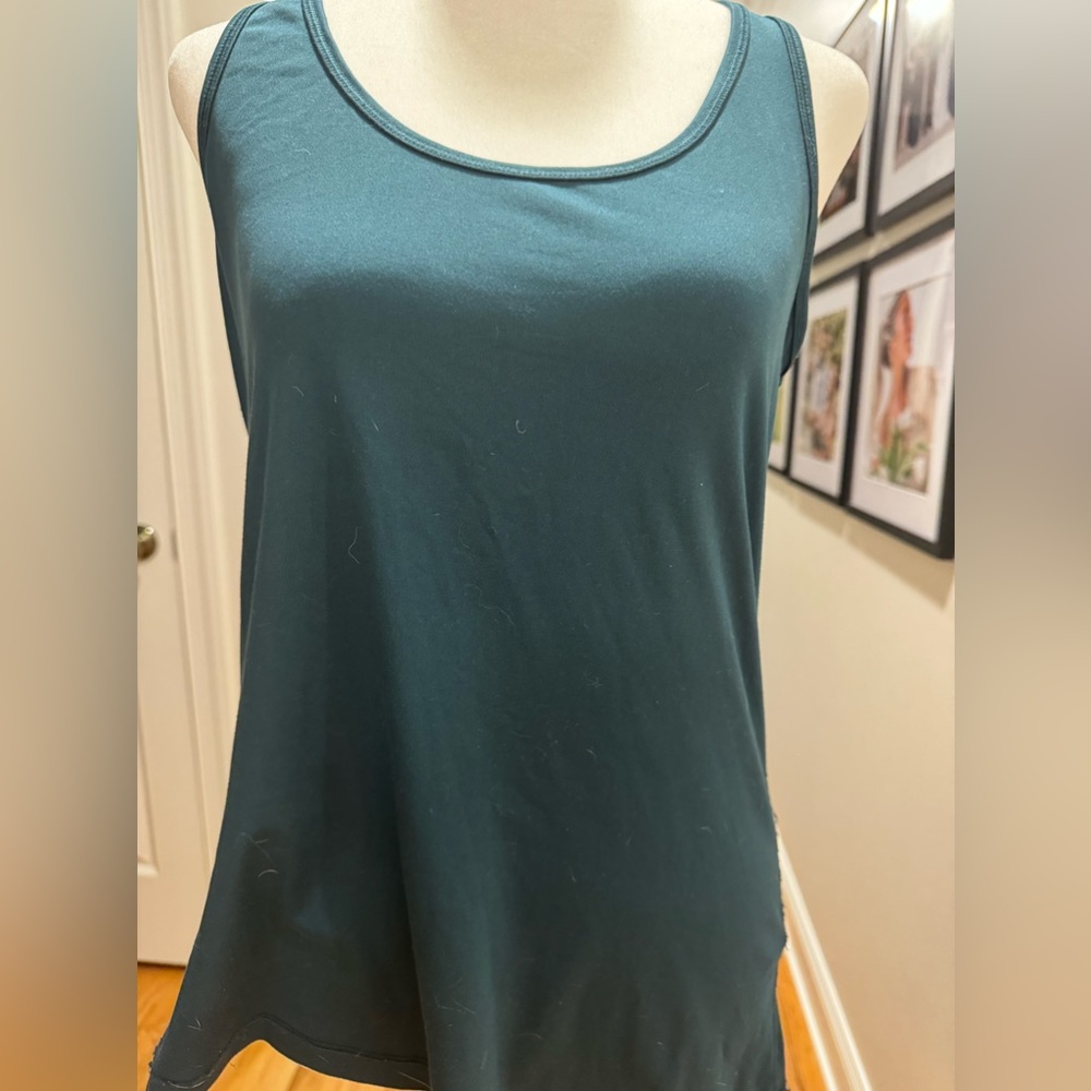 Yogalicious Dark Green Razor Back Workout Top - Picture 5 of 9